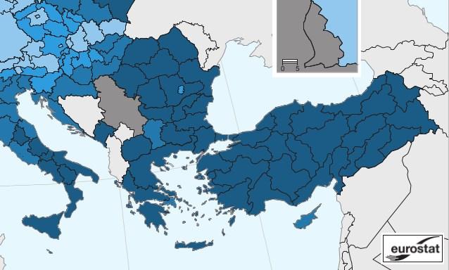Türkiye’de Ponzi oyununun ilk bilinen yaygın örneği ’lerin başındaki banker olayı idi. Mevzuat eksikliğinin yarattığı boşluktan yararlanan bir grup insan kolayca bankerlik şirketleri kurarak para toplamaya başladılar.