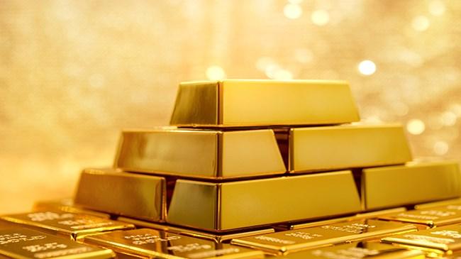 Gram altın fiyatları şu dakikalarda 415 lira seviyesinde; altının ons  fiyatı ise 1842 dolardan işlem görüyor. İşte aracı kurumların altın  analizleri...