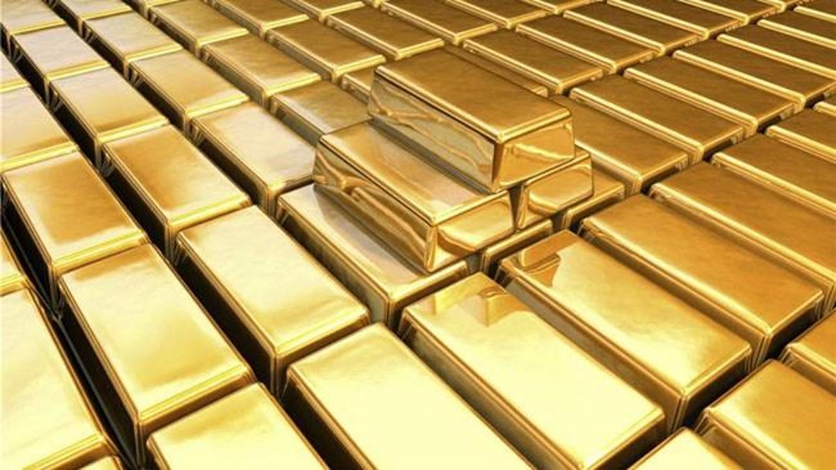 Gram altın fiyatları, şu dakikalarda 407 lira seviyesinde bulunurken;  altının ons fiyatı ise, 1797 dolar seviyesinde hareket ediyor. İşte aracı  kurumların altın fiyatı analizleri...