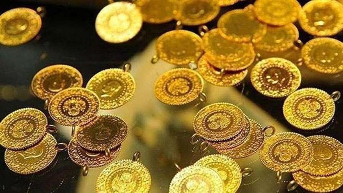 Gram altın 209,7 lira, çeyrek altın 343 lira ve Cumhuriyet altını 1.405 liradan işlem görüyor.