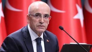 Hazine ve Maliye Bakanı Mehmet Şimşek, Merkez Bankası nın yıl sonu beklenti anketini yorumladı. Şimşek, uygulanan ekonomik program ile yıl sonu enflasyon beklentilerinin azaldığına dikkat çekti. 