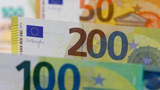 Euro Bölgesi enflasyonu Mayıs ta beklenenden fazla artarak yüzde 2,6 ya yükseldi.