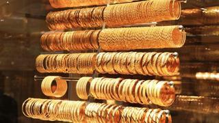 ABD enflasyon verisinin yüksek gelmesiyle birlikte faiz indirme ihtimalinin azalmaya başlaması altın üzerinde olumsuz etki yarattı. Altın fiyatları ABD Mart ayı enflasyonuyla birlikte gerilemeye başladı.   