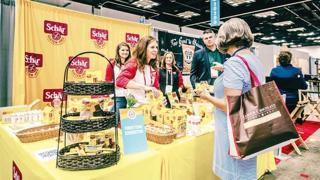 40 milyar dolarlık şekerleme ve atıştırmalık pazarından pay almak isteyen markalar Indianapolis kentinde düzenlenen Sweets&Snacks EXPO 2024 fuarında bir araya geldi. Türkiye 30 şirketiyle en yüksek katılımı gösteren ülke oldu.