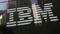 IBM'in geliri 2020'nin dördüncü çeyreğinde geriledi