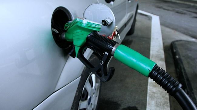 Benzine 11 kuruş zam | Ekonomi Haberleri