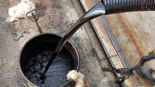 İran 10 milyar dolar petrol ürünü ihraç etti | Emtia Haberleri