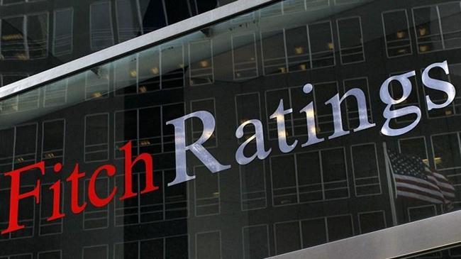 Fitch, Azerbaycan'ın kredi notunu yükseltti