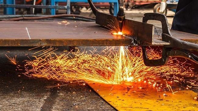 Ham çelik üretimi yüzde 2,8  arttı | Ekonomi Haberleri