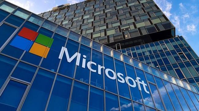Microsoft'tan İspanya'ya 2,2 milyar euroluk yatırım  | Teknoloji Haberleri