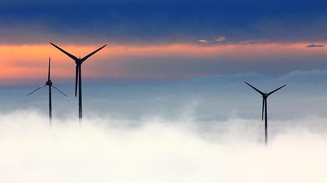 Rüzgar enerjisi yatırımları 10 milyar doları aşacak | Ekonomi Haberleri
