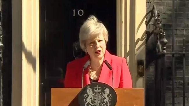 İngiltere Başbakanı May istifa edeceğini duyurdu | Ekonomi Haberleri