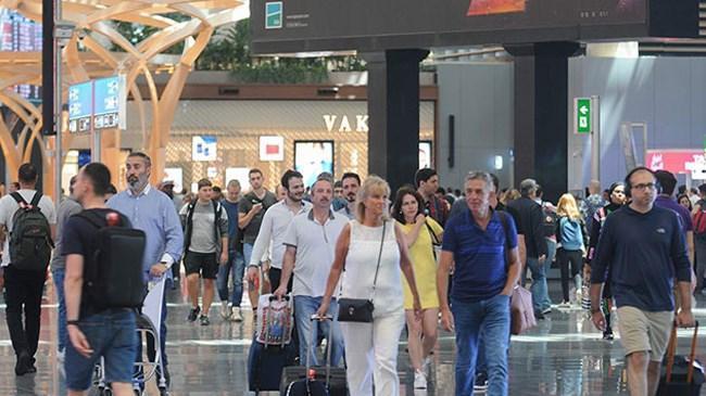 İstanbul'a 5 ayda 5,4 milyon turist geldi | Genel Haberler